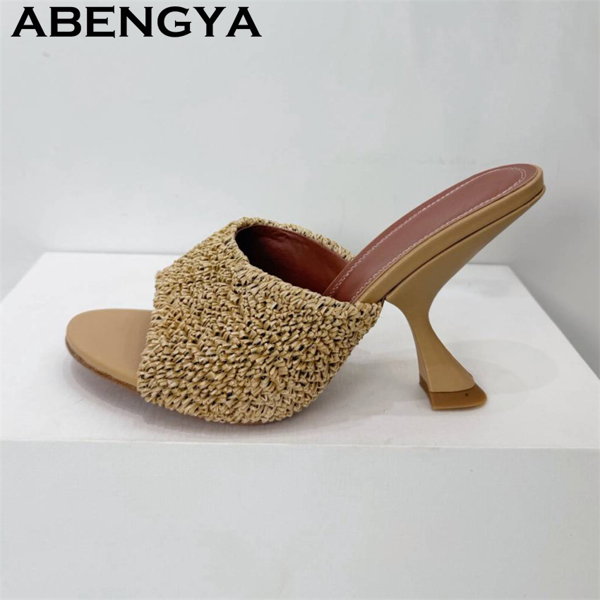 Street Fashion Rome 2026 - StrangeThin High Heel Slippers Woman Peep