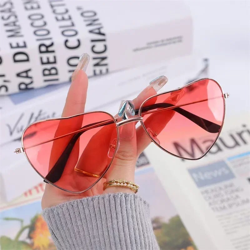 Fashion Heart Shaped Metal Sun - Street Fashion Shoot recension och pris