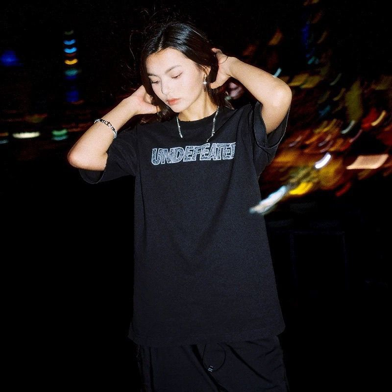 Undefeated Unisex Co-branded S - Street Fashion Co recension och pris