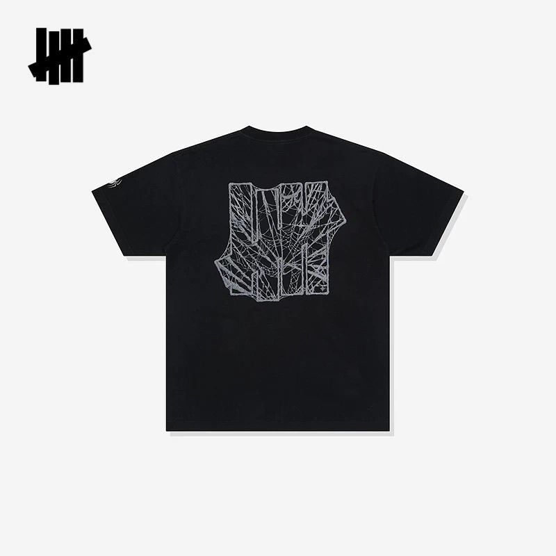 Undefeated Unisex Co-branded S - Street Fashion Co recension och pris